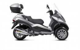 Akrapovic Slip-on Line RVS Einddemper met E-keur Piaggio MP3 400 / LT / RST 2008 - 2013